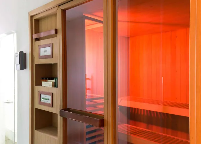 Otel Hilton Garden Claridge 4*