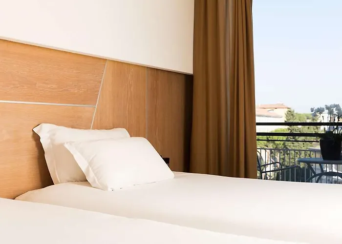 Hilton Garden Claridge Szálloda